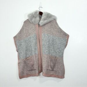 Steve Madden Pink and Gray Full Zip Faux Fur Trim Hood Poncho Cape Shrug OSFM